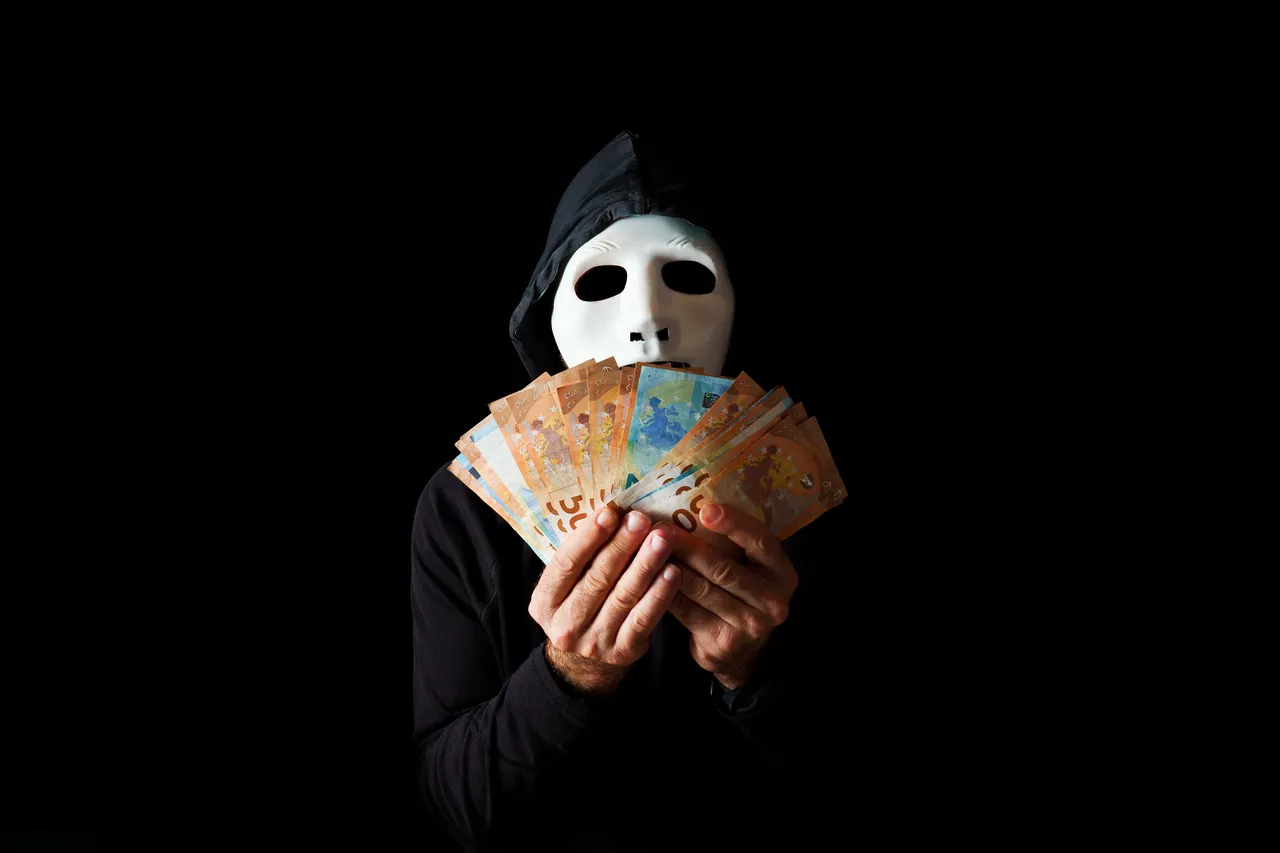 Hackerato il database di milioni di utenti. Controlla se sei tra le vittime del 2024 Immagine selezionata