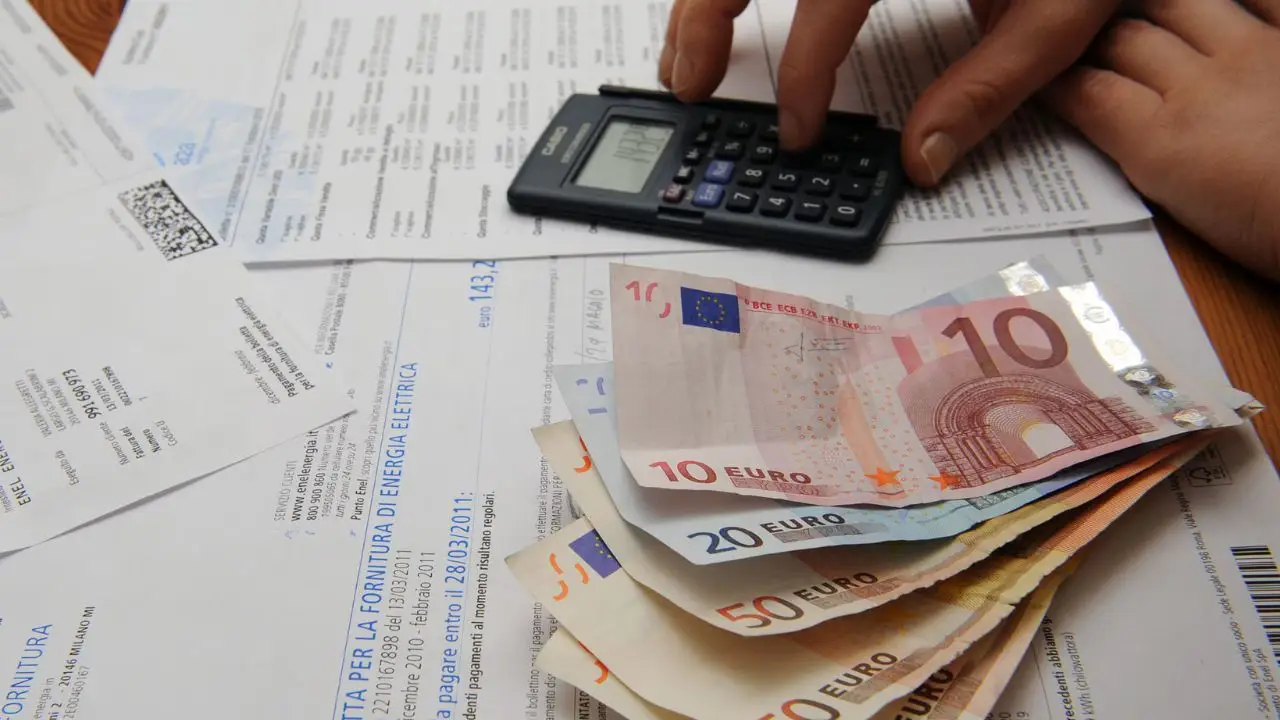 Aumenti in arrivo: verifica se la tua pensione salirà questo mese! Aumenti in arrivo: verifica se la tua pensione salirà questo mese!