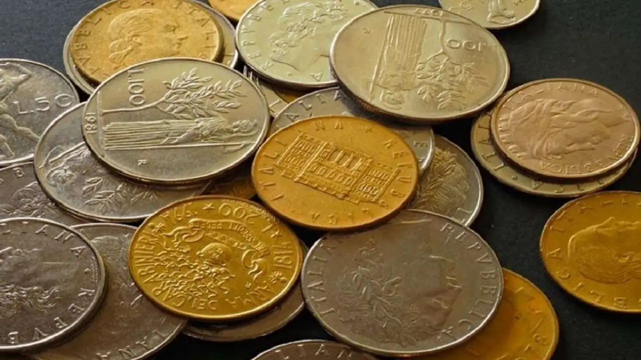 Le monete da 10 centesimi del 1964 possono valere molto controlla se ne possiedi
