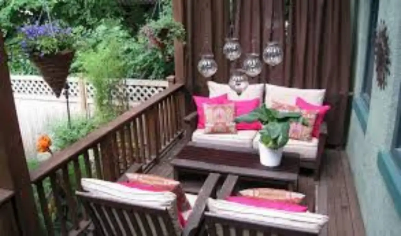 Come sistemare il balcone per renderlo molto più accogliente