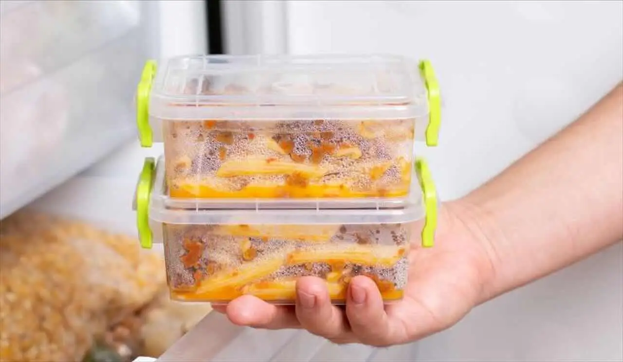 Guida alla corretta igienizzazione dei contenitori per alimenti Guida alla corretta igienizzazione dei contenitori per alimenti