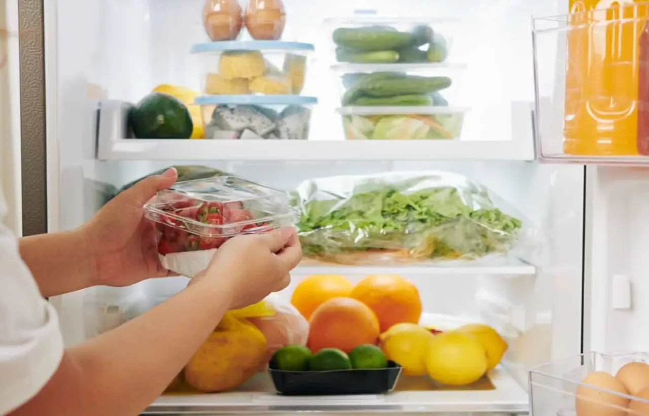 Guida alla corretta igienizzazione dei contenitori per alimenti Guida alla corretta igienizzazione dei contenitori per alimenti